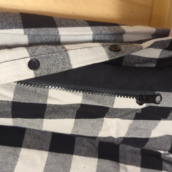 Shacket - Picture 4 of 7